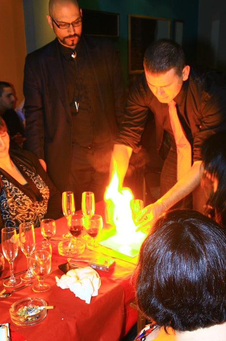 Cenar y reir en Barcelona - cena-y-risas.jpg